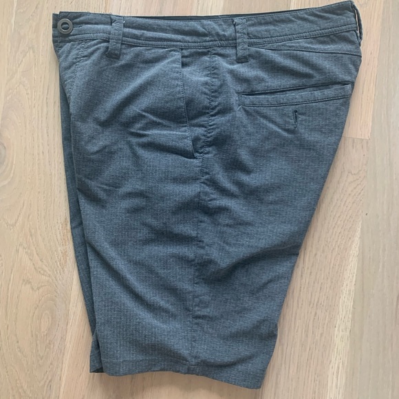 Volcom Surf & Turf Board Shorts - Picture 2 of 7